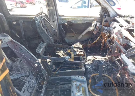 2015 Ram 2500 St z USA, uszkodzony, nr VIN 3C6UR5HJ6FG684999